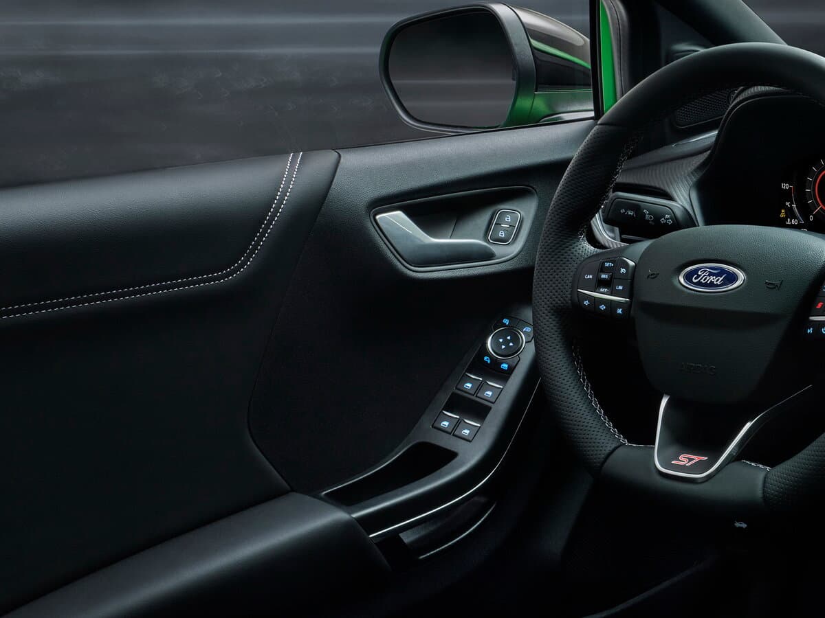 Ford Puma ST 2020 – 2024 — Qapı
