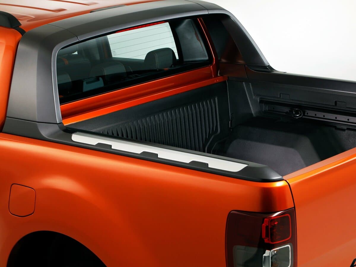 Ford Ranger T6 — Salon, öndən