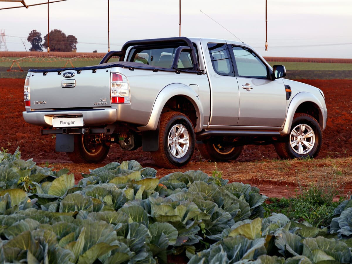 Ford Ranger T6 — 3/4 arxadan
