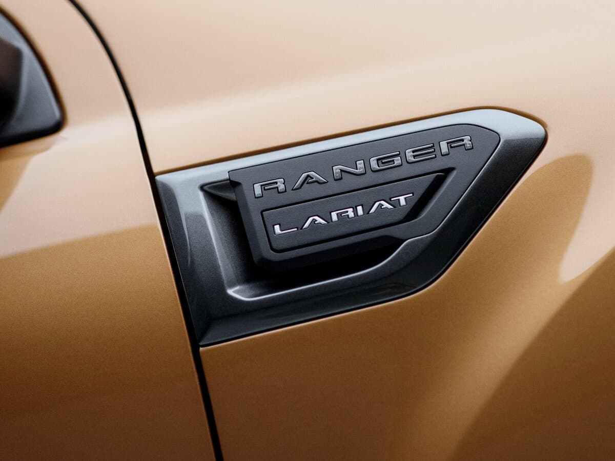 Ford Ranger T6 Restayling 2 — Salon, arxadan