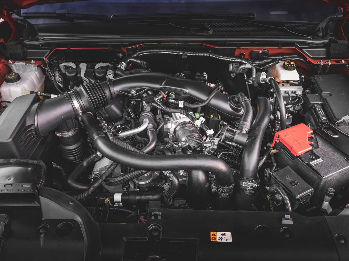 Ford Ranger T6.2 — Salon, arxadan