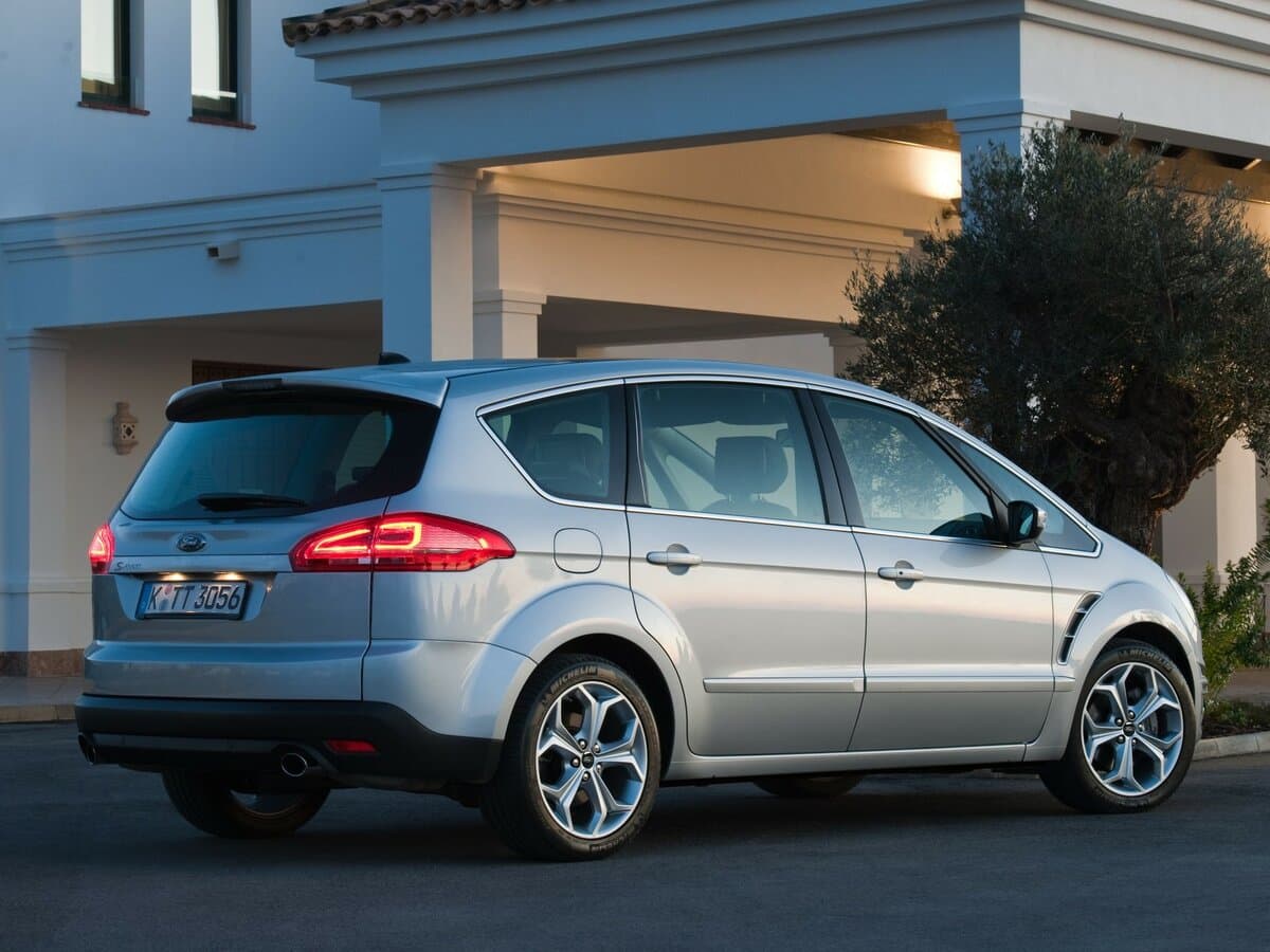 Ford S-MAX I Restayling — 3/4 arxadan