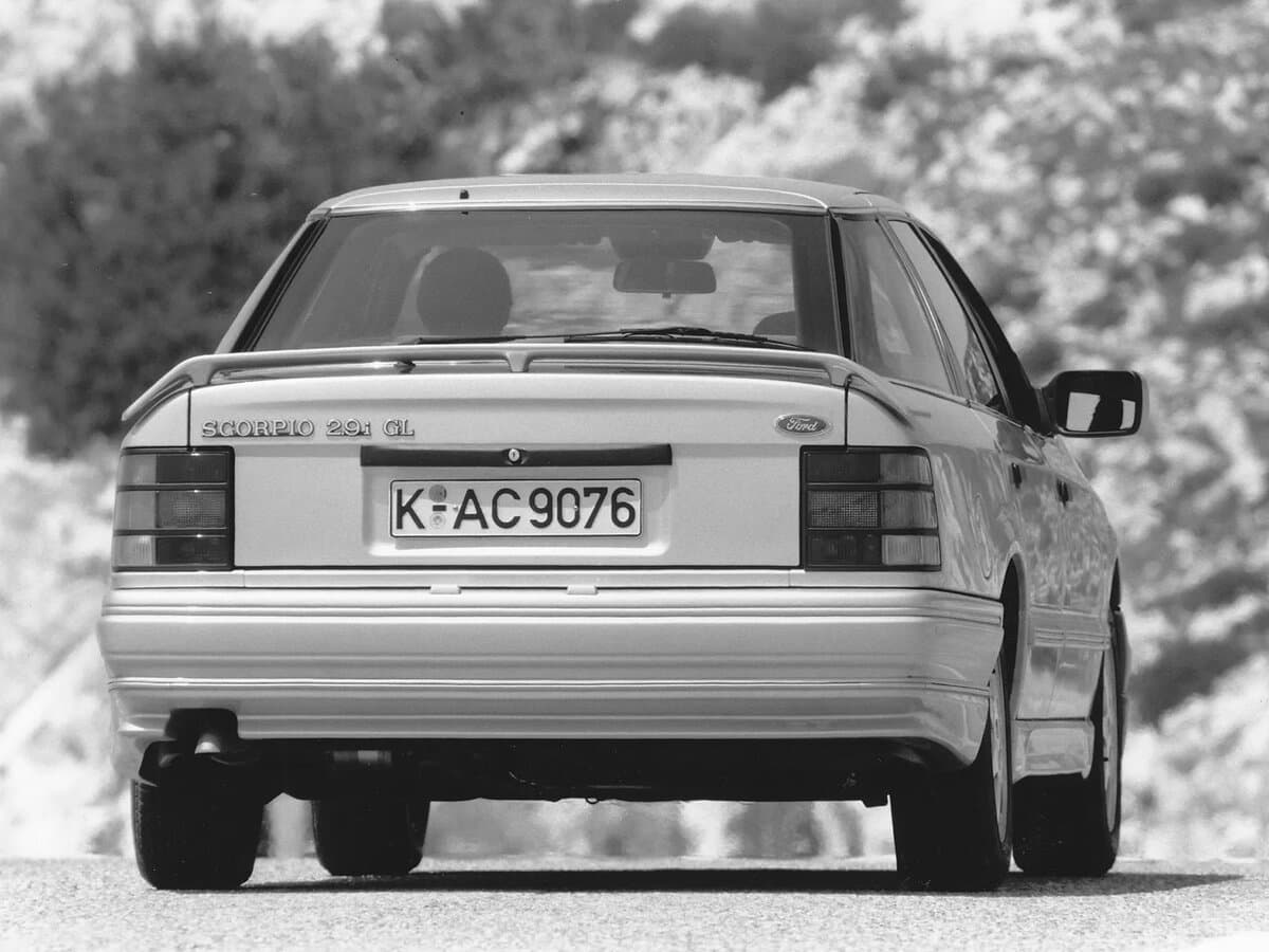 Ford Scorpio I — Arxadan