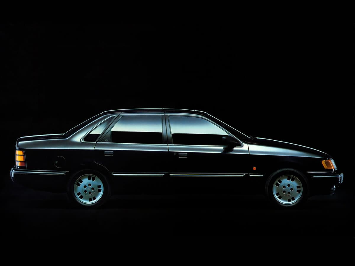Ford Scorpio I — Yandan