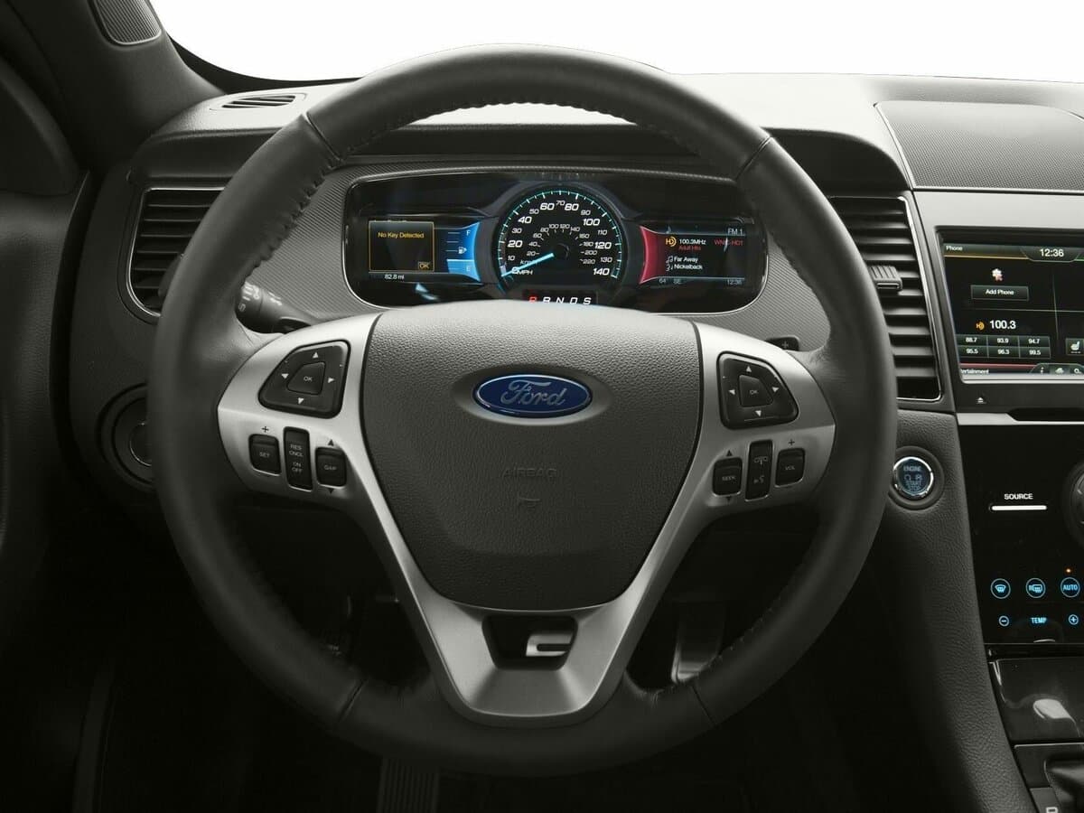 Ford Taurus VI Restayling — Sükan