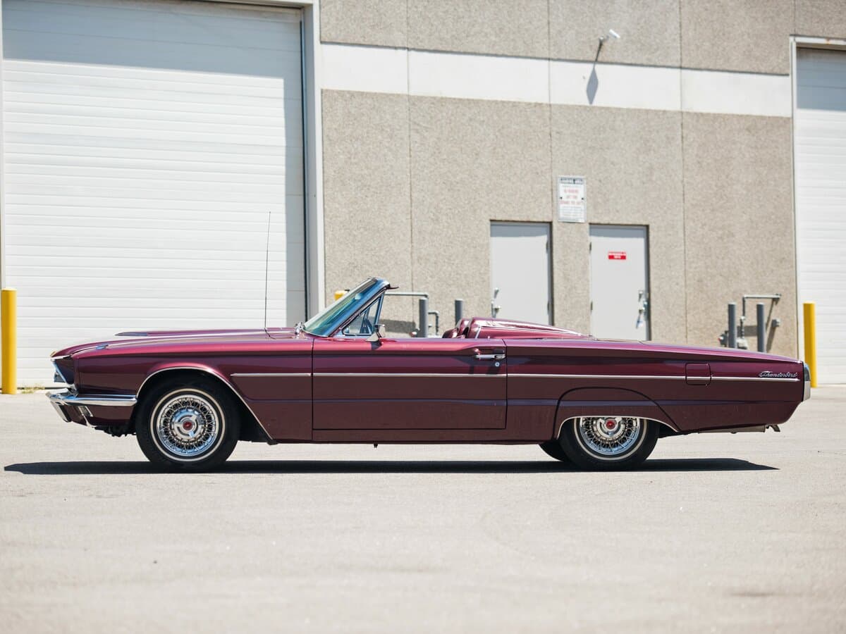 Ford Thunderbird IV Restayling — Yandan