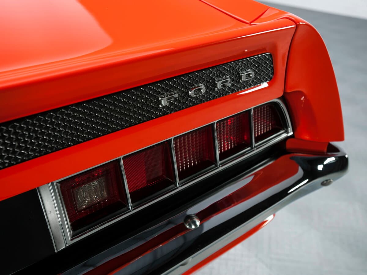 Ford Torino II — Detal