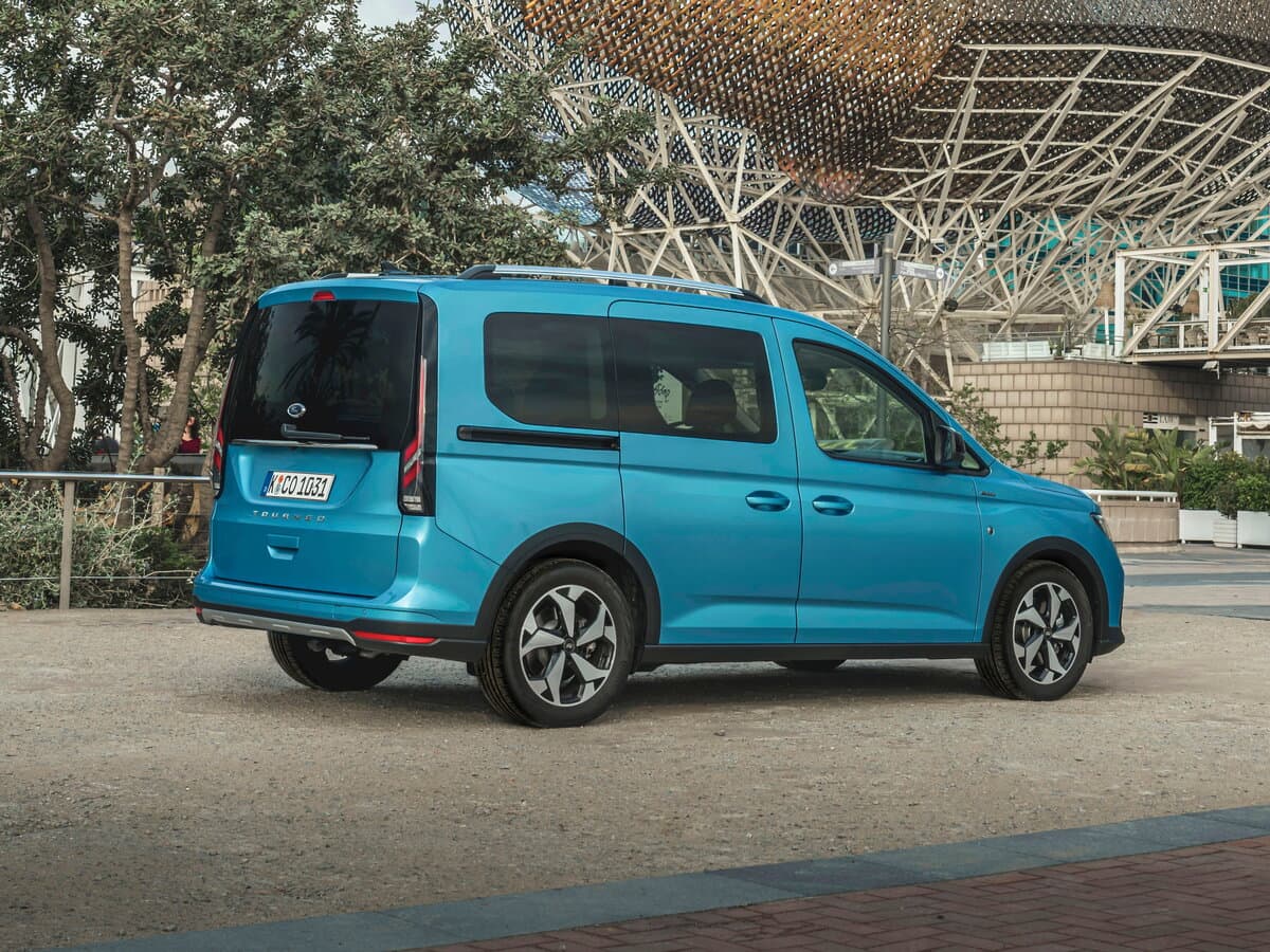 Ford Tourneo Connect III — 3/4 arxadan
