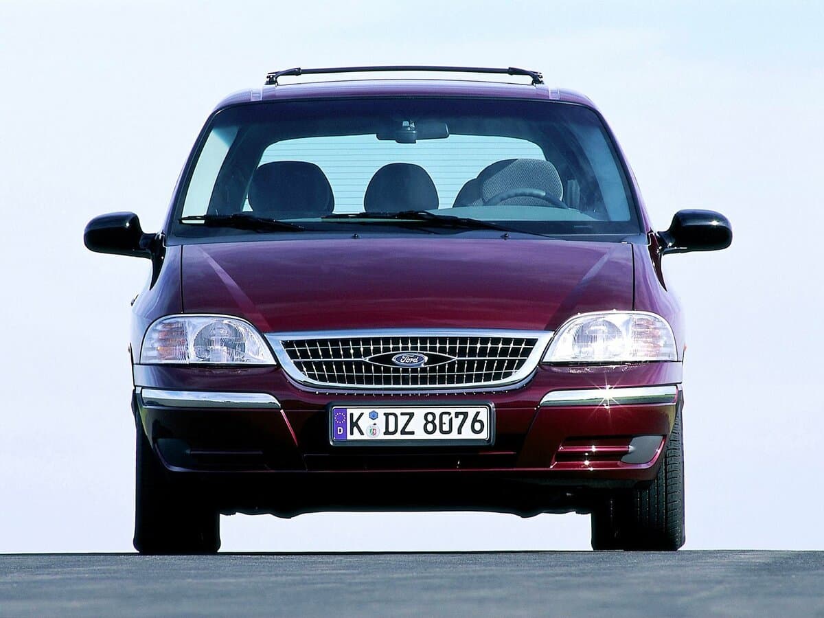 Ford Windstar II — Öndən