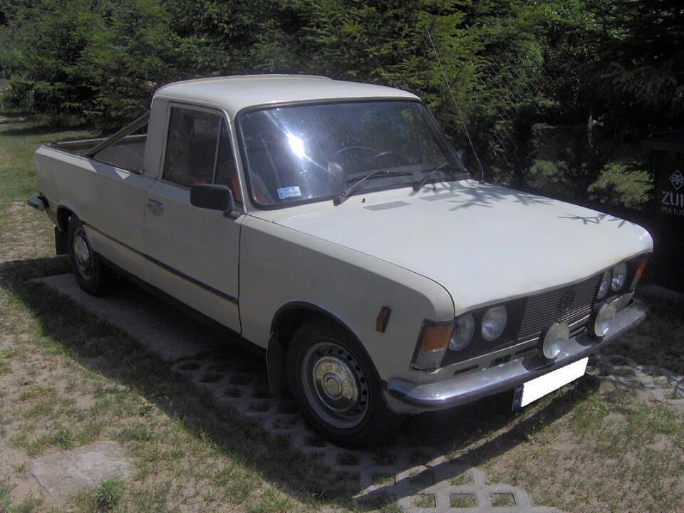 FSO 125p 1967 – 1992 — Salon, öndən