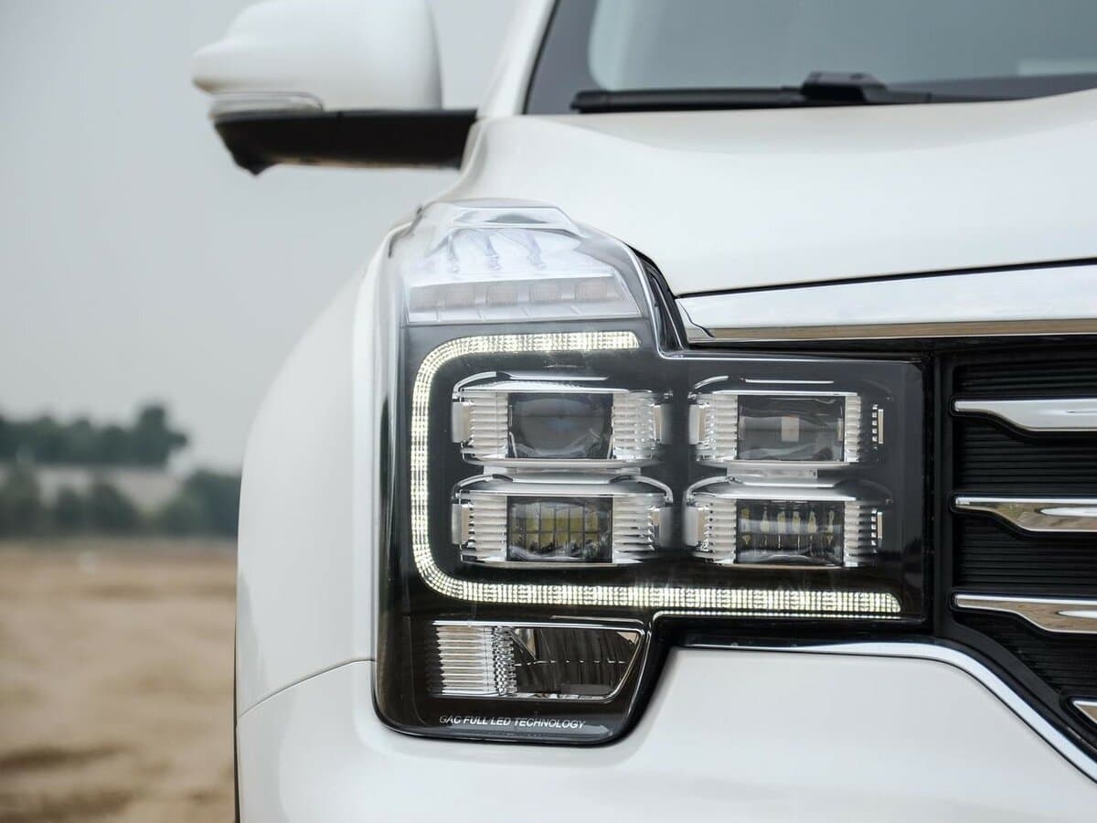 GAC GS8 I — Fara