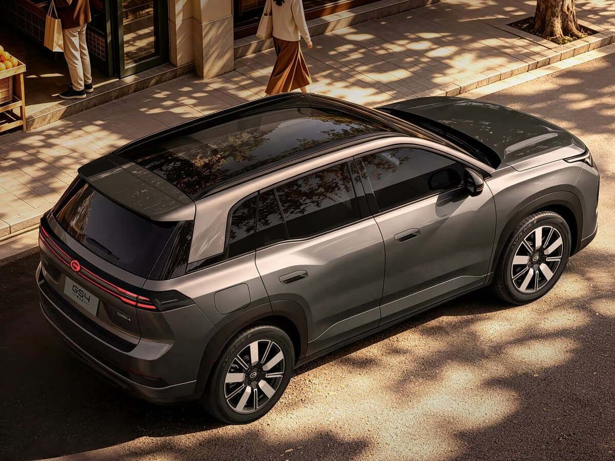 GAC Trumpchi GS4 III — 3/4 arxadan