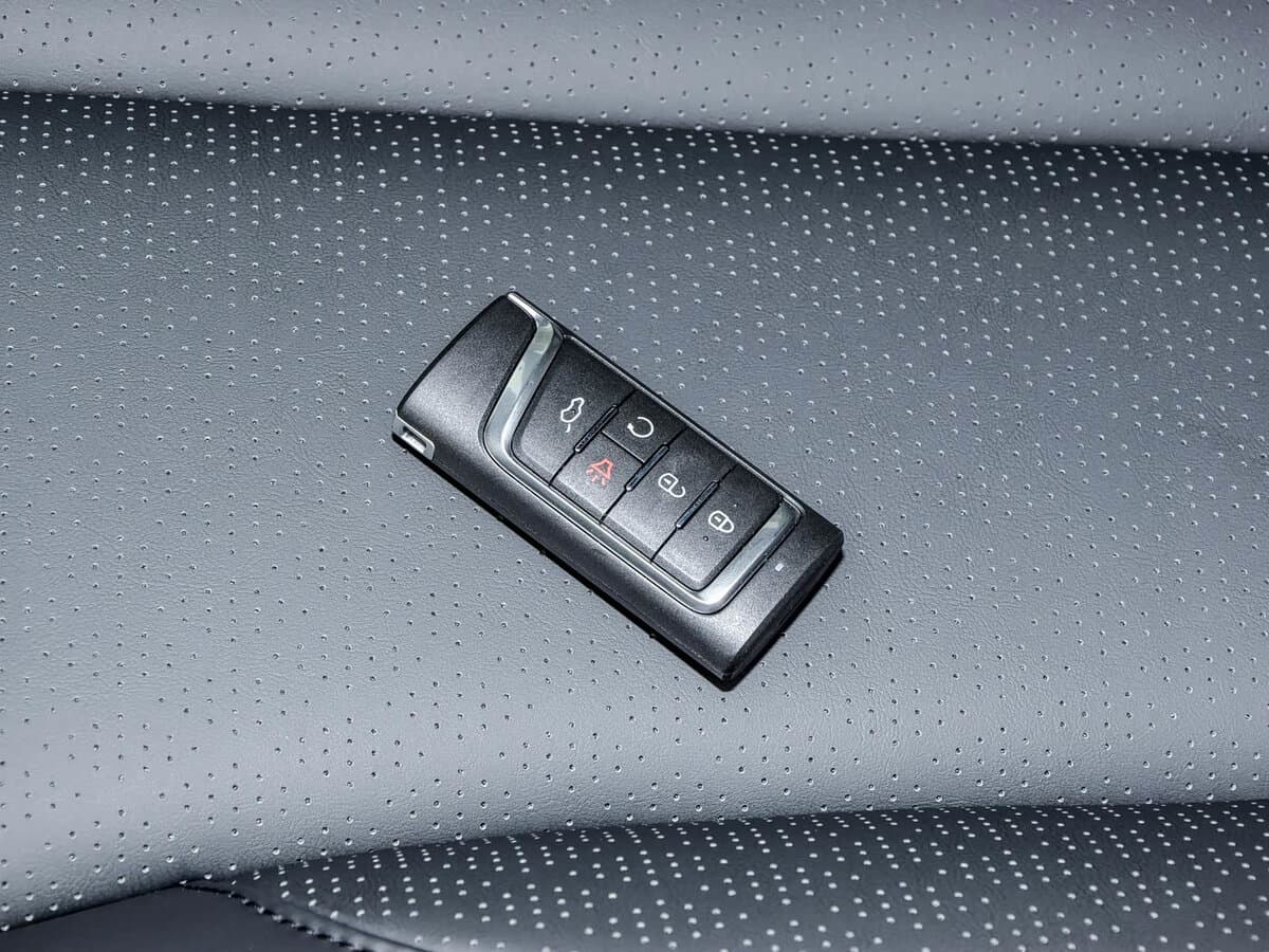 GAC Trumpchi GS5 II — Salon, arxadan