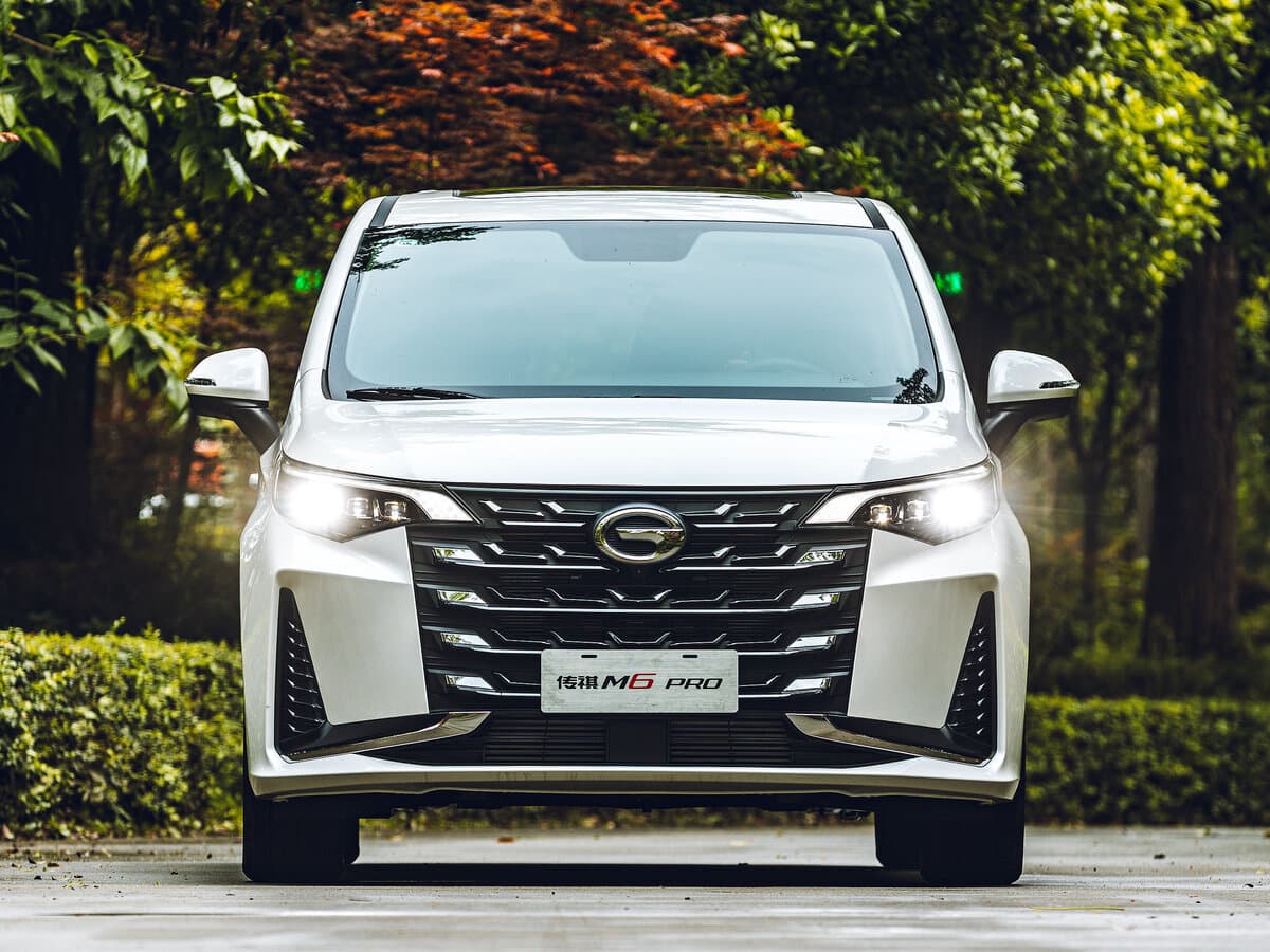GAC Trumpchi M6 Pro 2021 – indiyədək — Öndən
