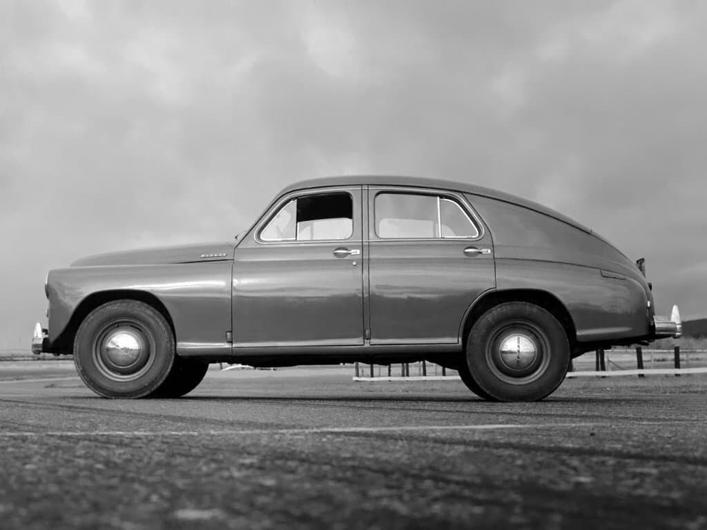 Qaz M-20 «Pobeda» 1946 – 1958 — Yandan