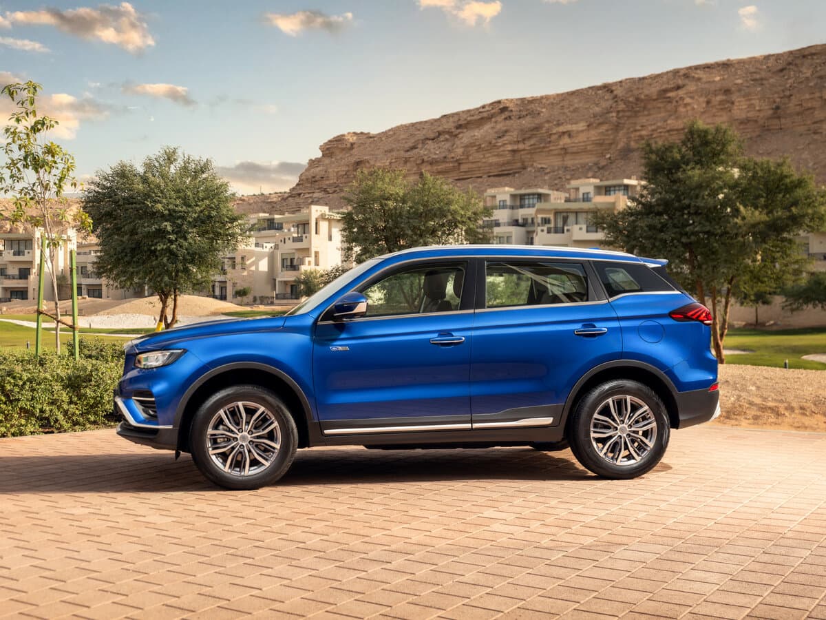 Geely Azkarra 2019 – 2023 — Yandan
