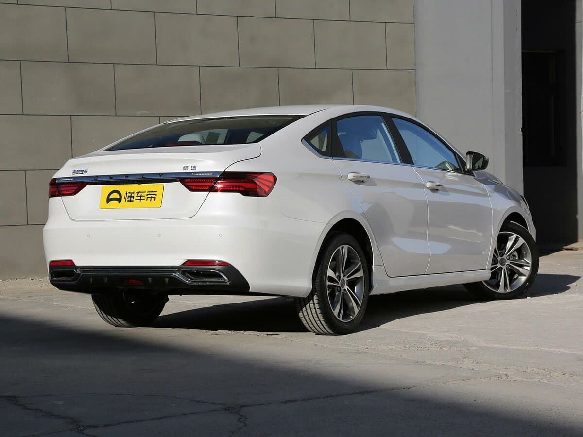Geely Binrui I — 3/4 arxadan