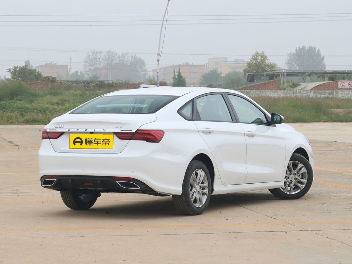 Geely Binrui I Restayling — 3/4 arxadan