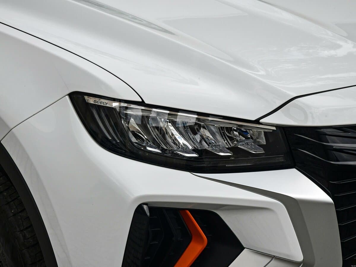 Geely Boyue I Restayling — Fara