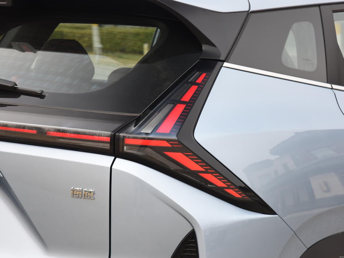 Geely Boyue Cool 2023 – 2025 — Detal