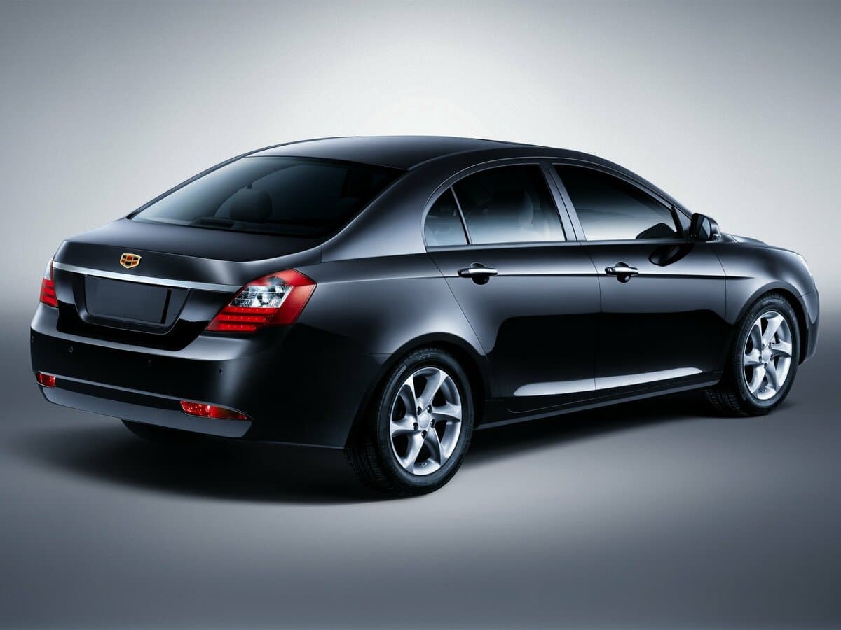 Geely Emgrand EC7 2009 – 2016 — 3/4 arxadan