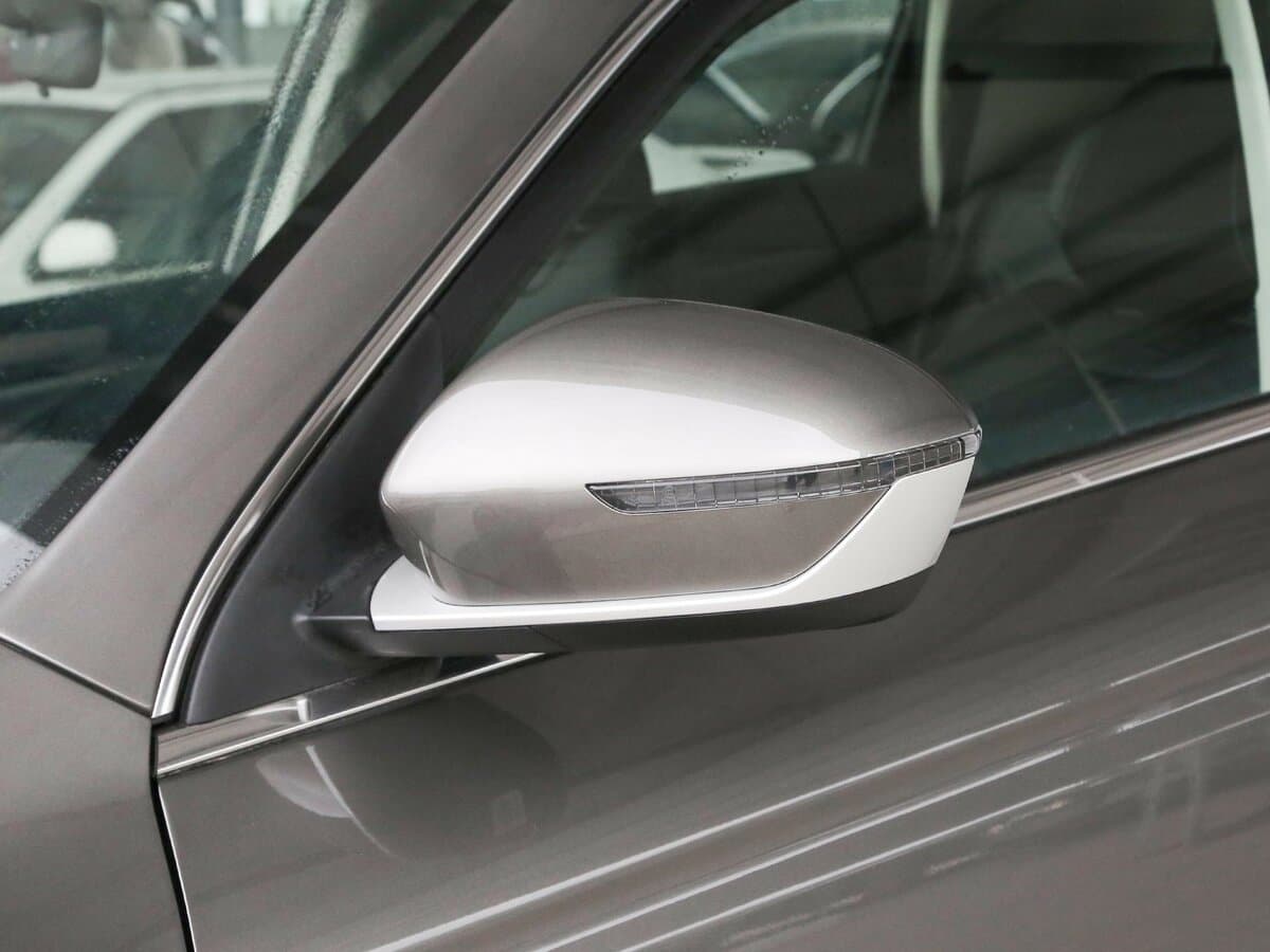 Geely Farizon FX 2020 – 2023 — Yan güzgü