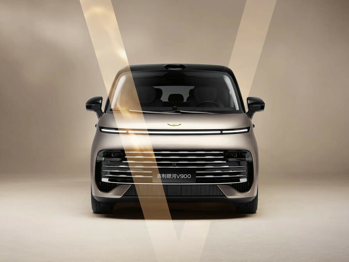Geely Galaxy V900 2025 – indiyədək — Öndən