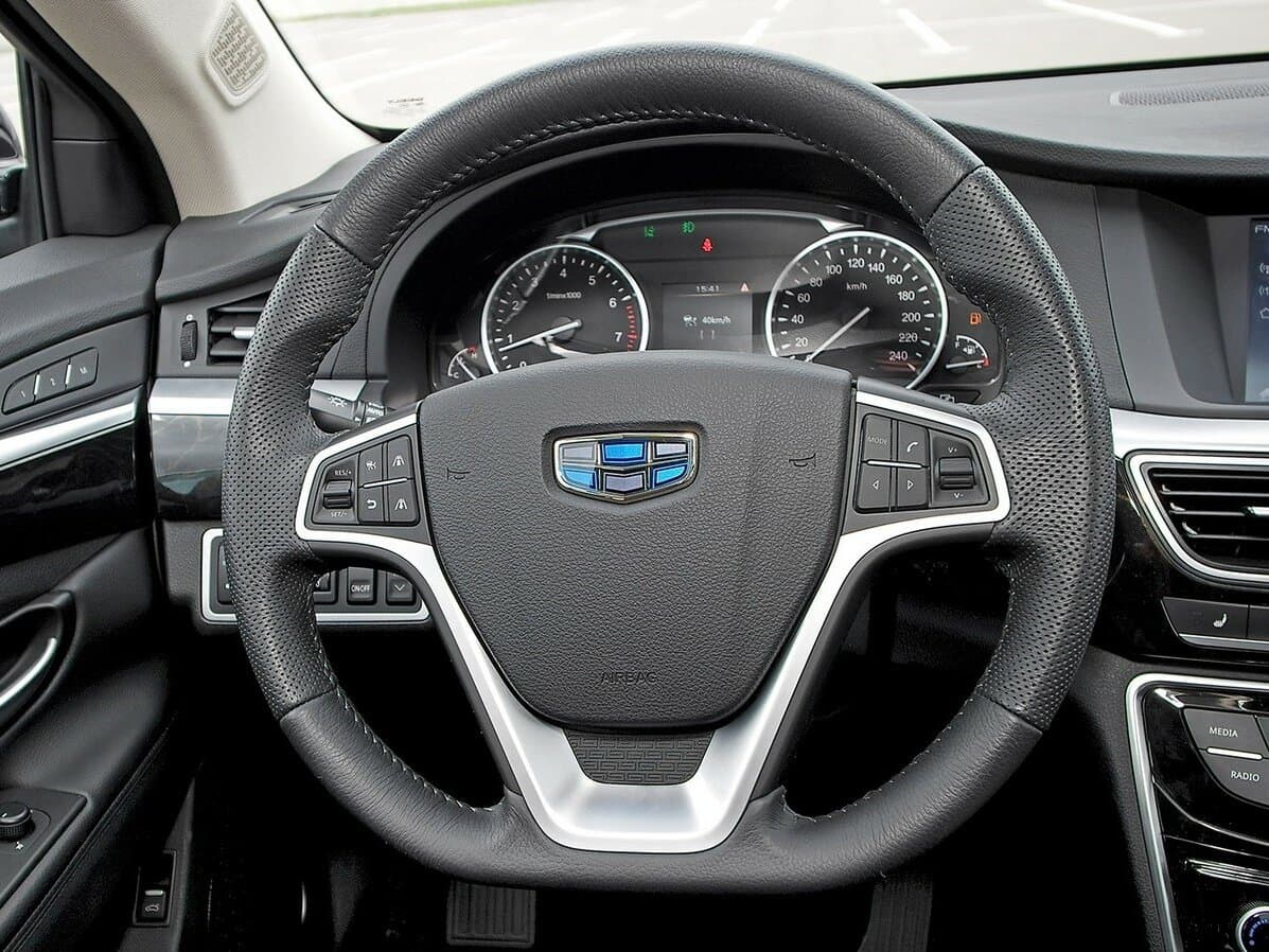 Geely GC9 2015 – 2019 — Sükan
