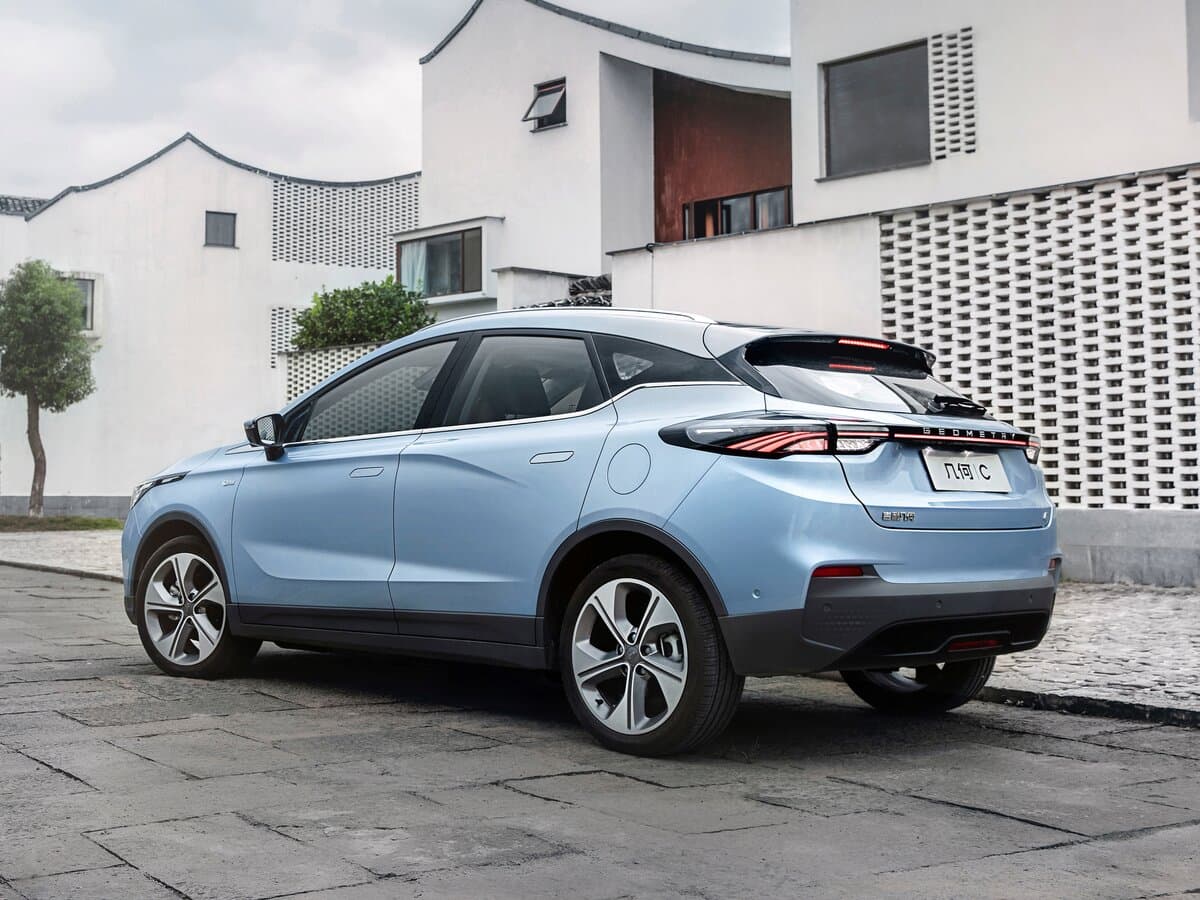 Geely Geometry C 2020 – 2024 — 3/4 arxadan