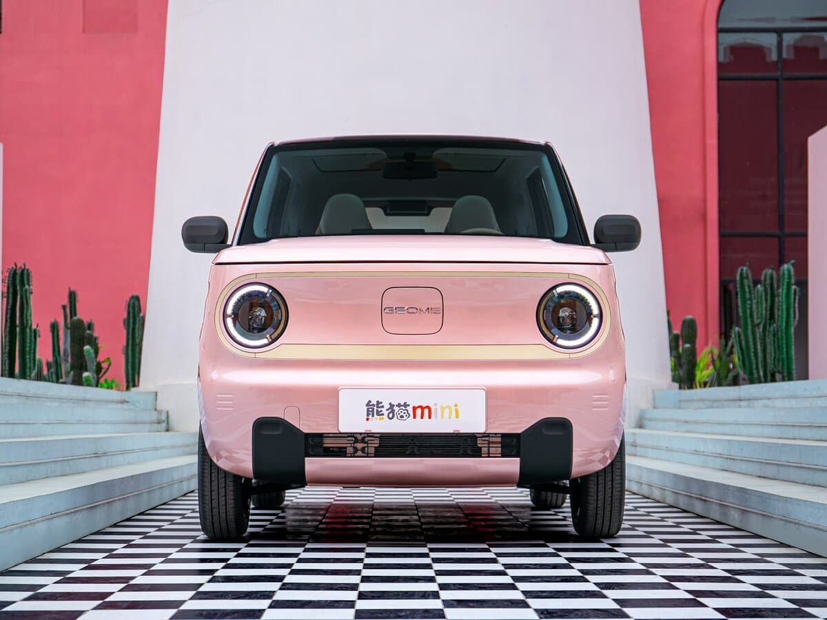 Geely Panda I — Öndən
