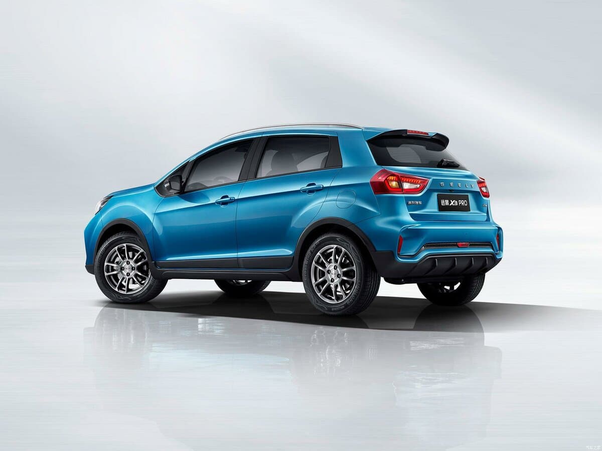 Geely Vision X3 Pro 2021 – 2023 — 3/4 arxadan