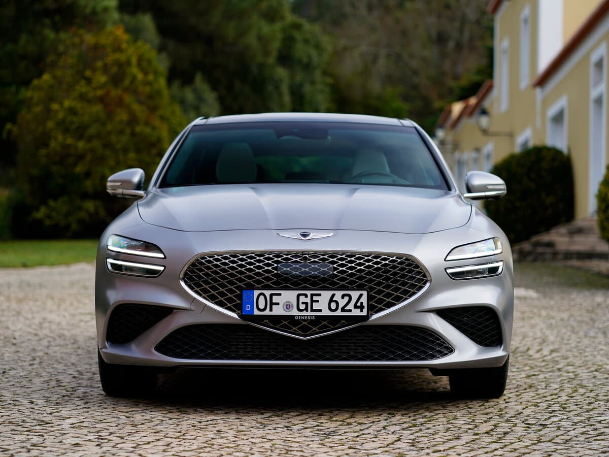 Genesis G70 I Restayling — Öndən