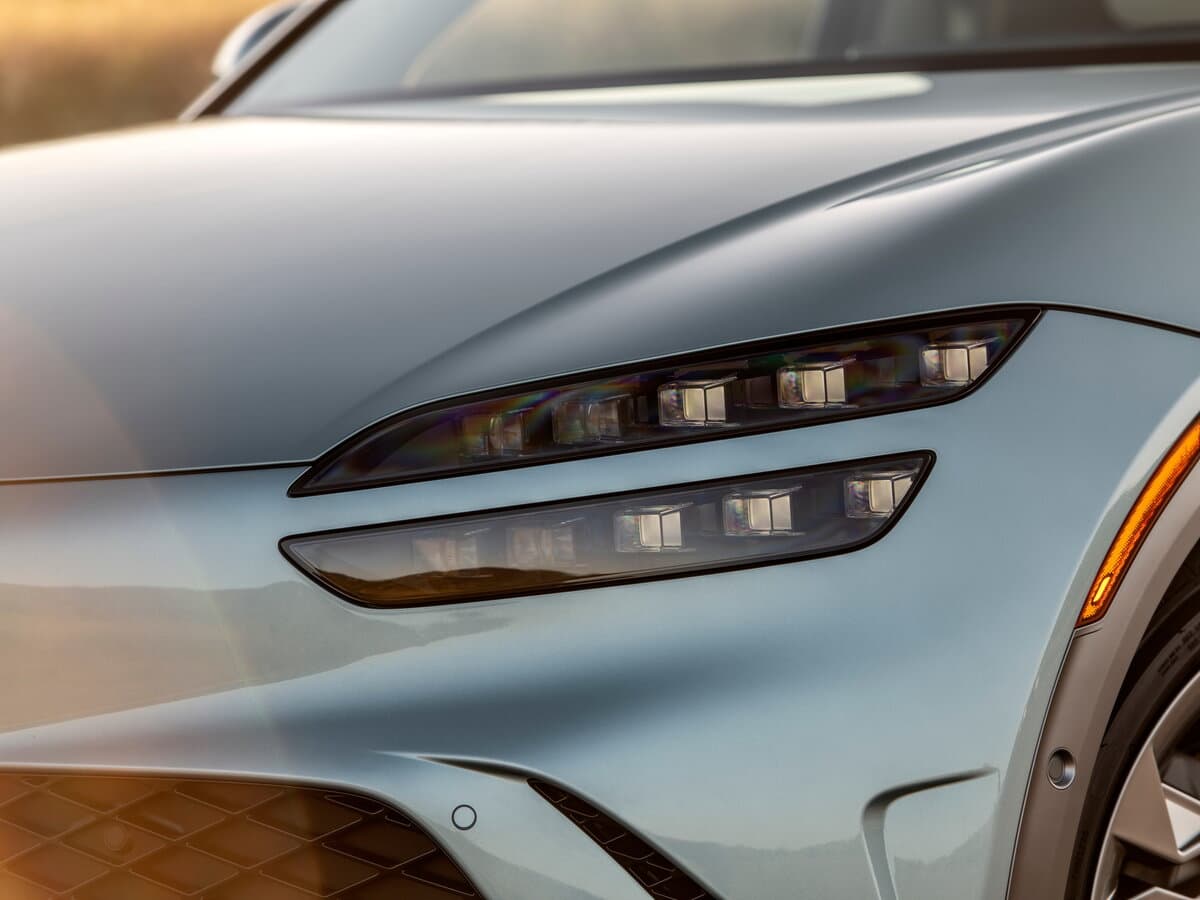 Genesis GV60 I — Fara