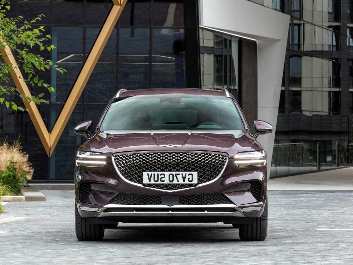 Genesis GV70 I — Öndən
