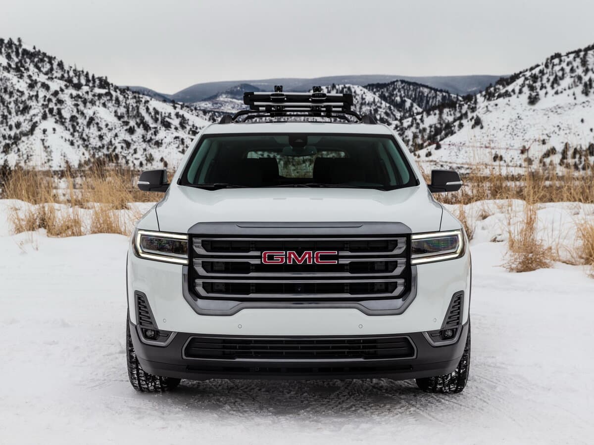 GMC Acadia II Restayling — Öndən