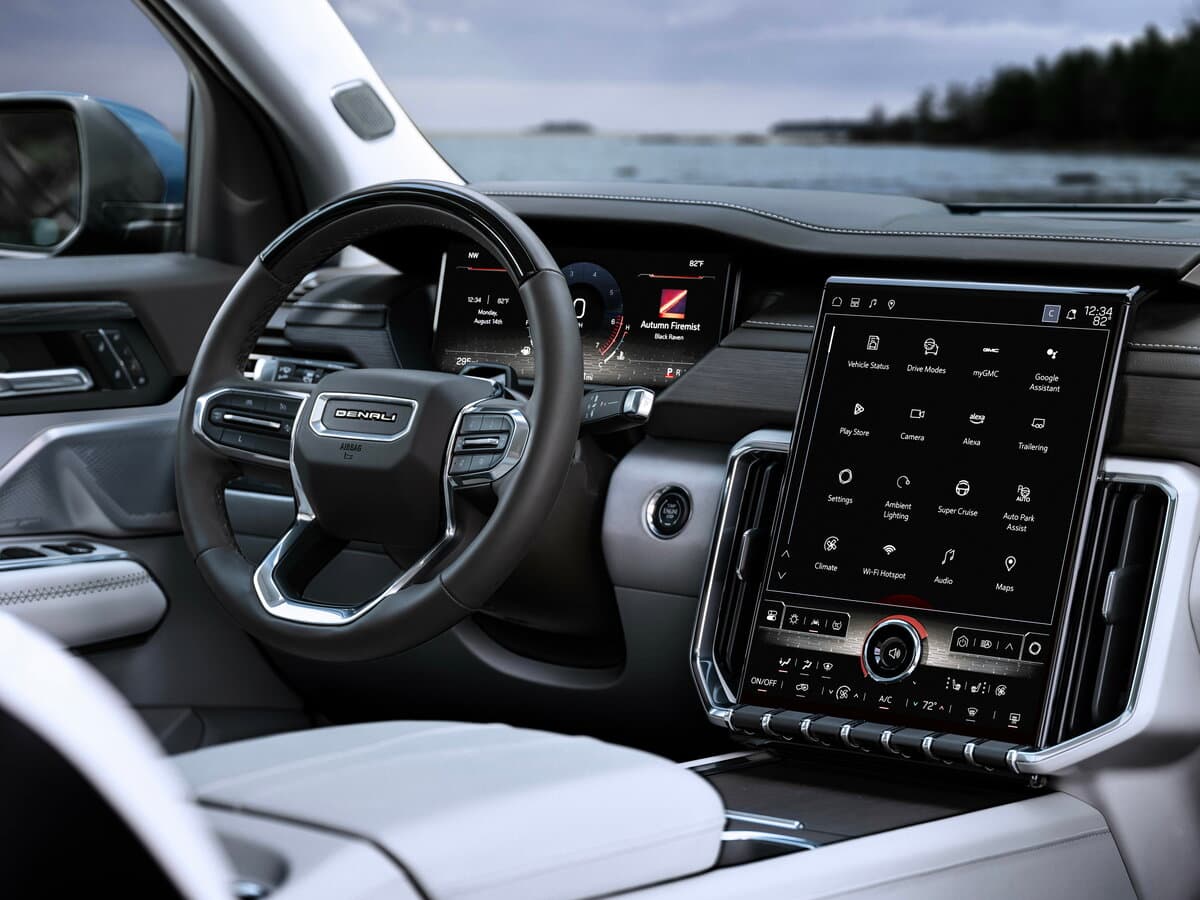 GMC Acadia III — Sükan