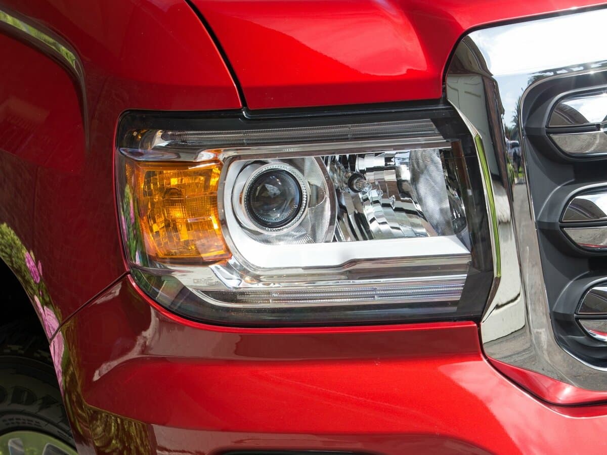GMC Canyon II — Fara