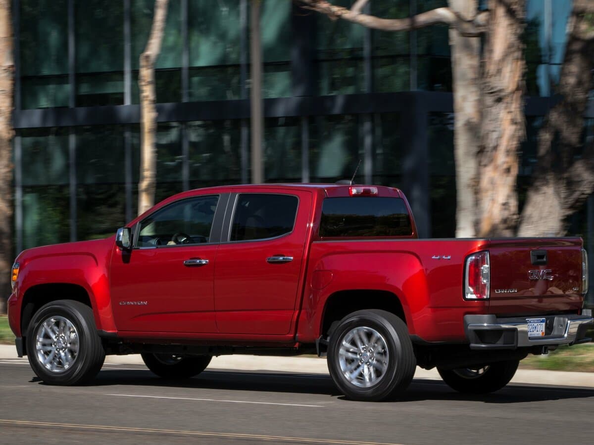GMC Canyon II — 3/4 arxadan
