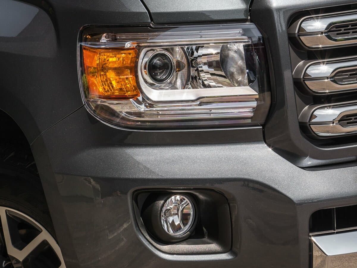 GMC Canyon II — Fara