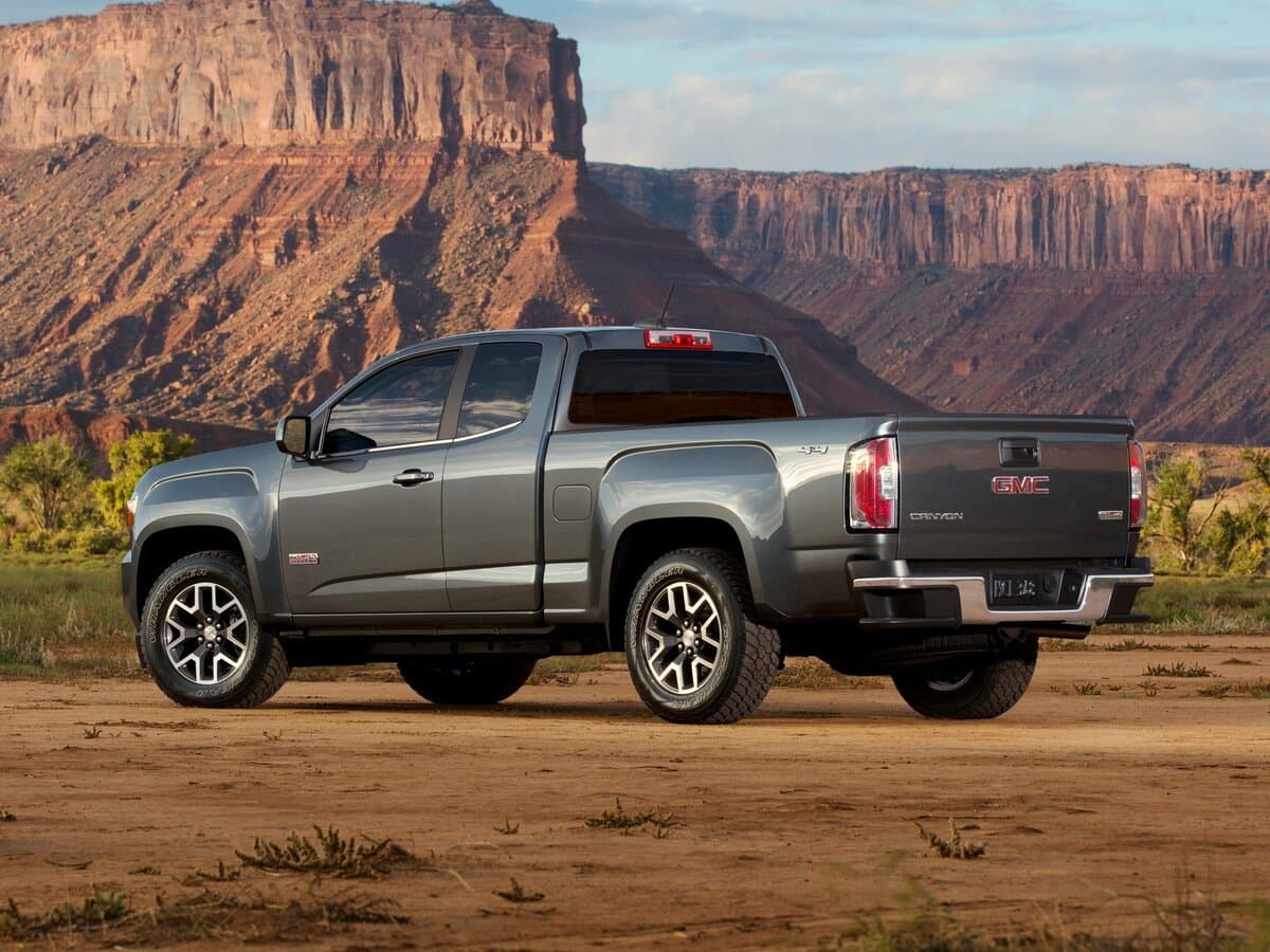 GMC Canyon II — 3/4 arxadan