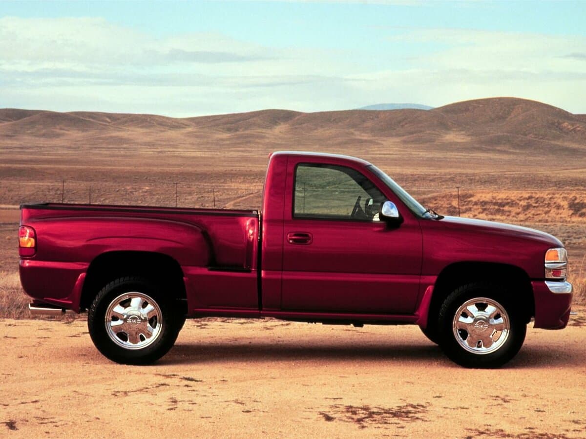 GMC Sierra I (GMT800) — Yandan