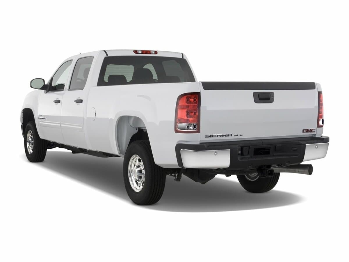 GMC Sierra II (GMT900) — 3/4 arxadan