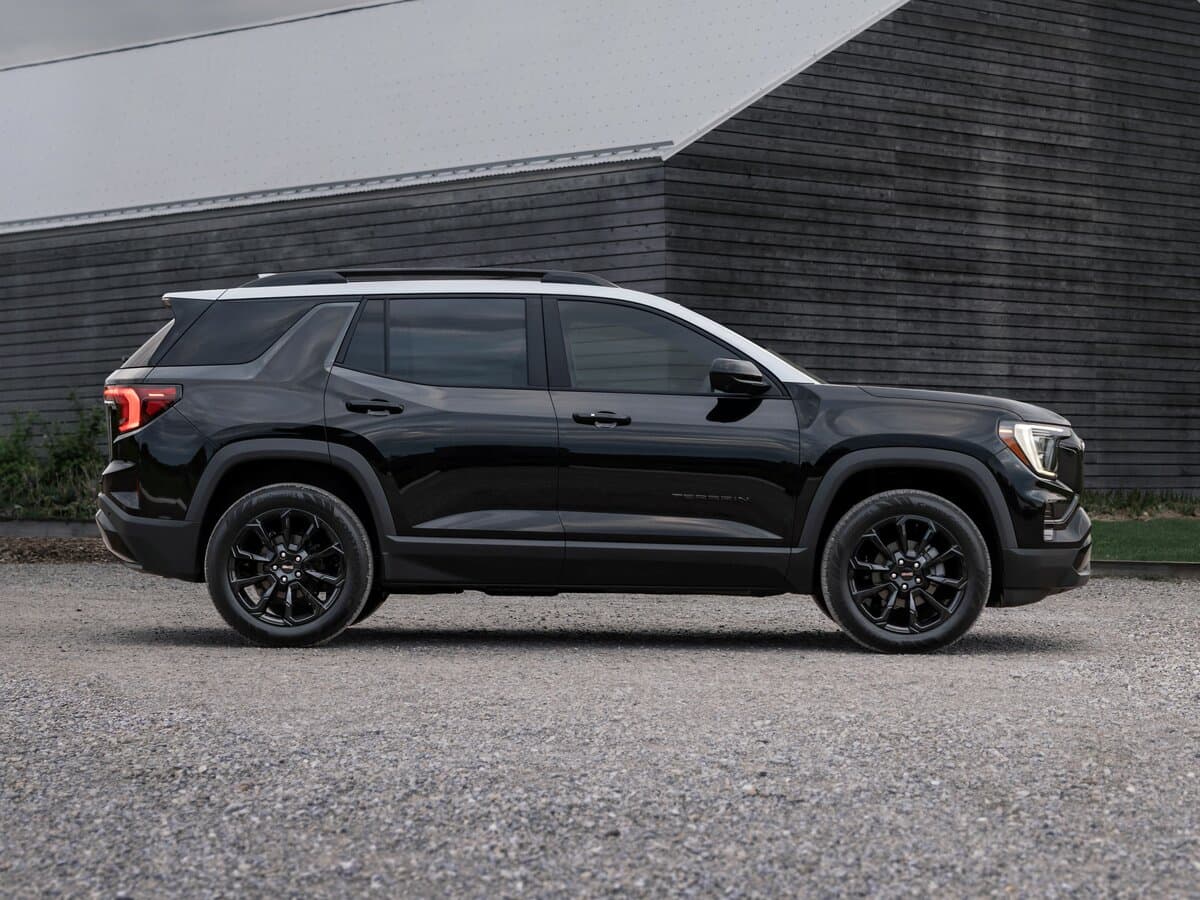 GMC Terrain III — Yandan