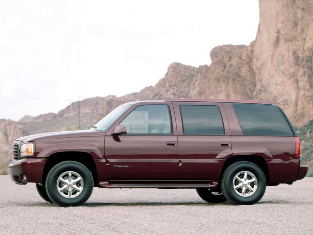 GMC Yukon II (GMT800) — Yandan