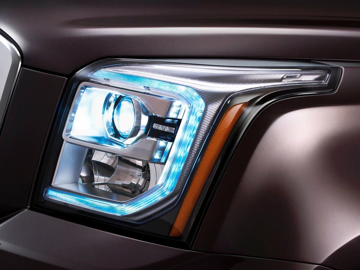 GMC Yukon IV (GMT K2UG) — Fara