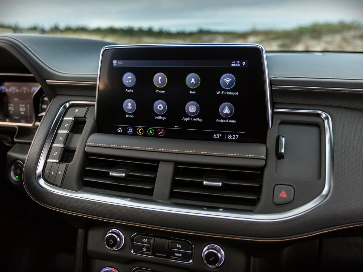 GMC Yukon V — Salon, öndən