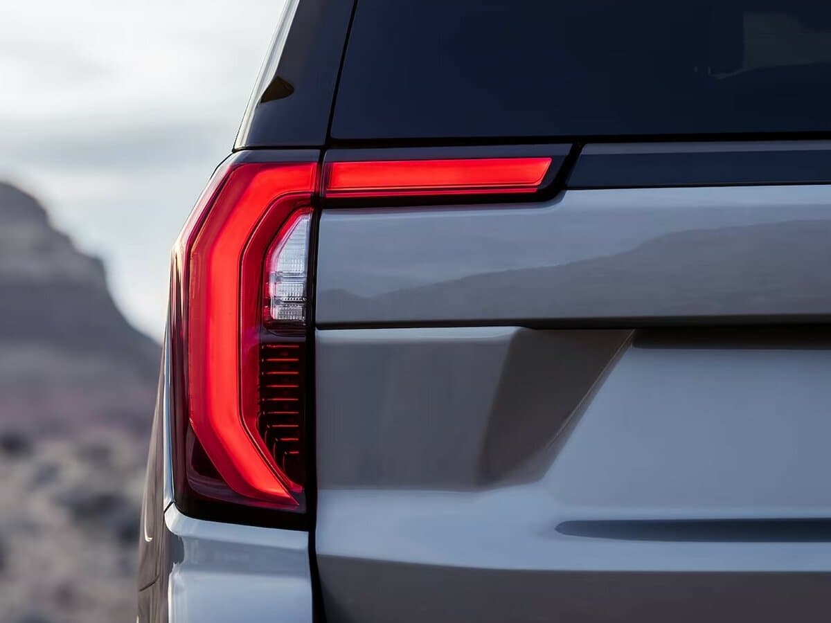 GMC Yukon V Restayling — Detal