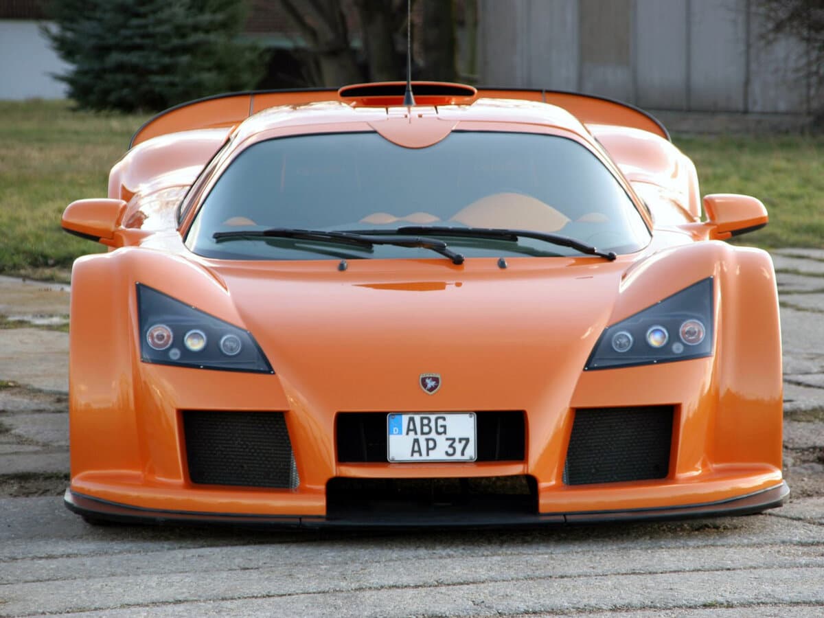 Gumpert Apollo 2005 – 2012 — Öndən