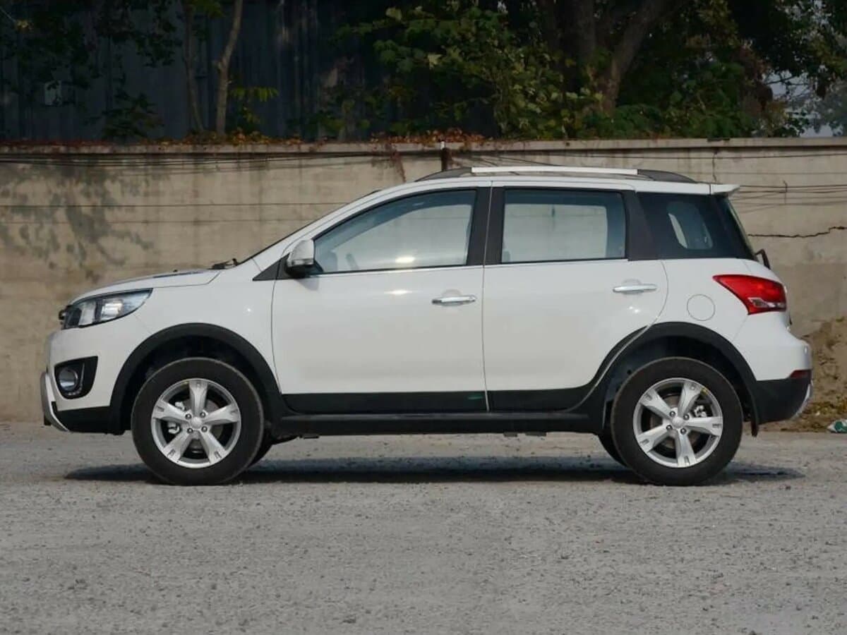 Haval H1 2014 – 2018 — Yandan