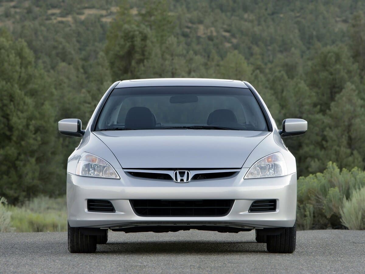 Honda Accord VII Restayling — Öndən